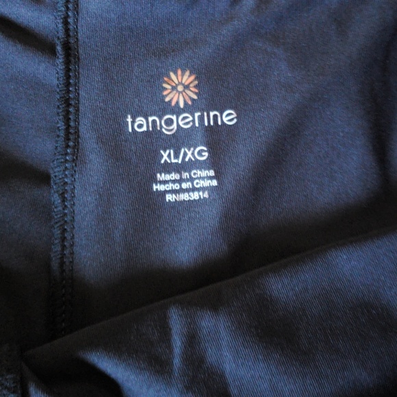 Workout shorts - Picture 2 of 4